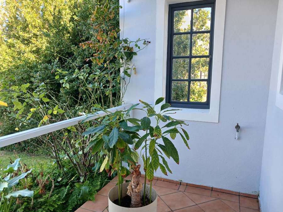 3 Bedroom Property for Sale in Heuningkloof Western Cape